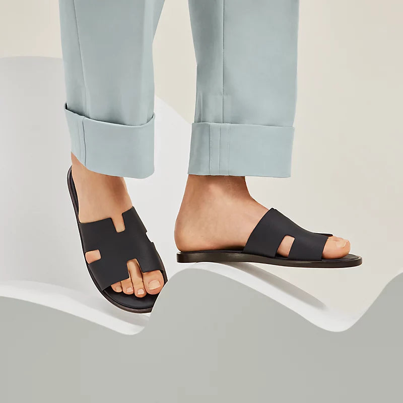 Hermes Izmir sandal Black